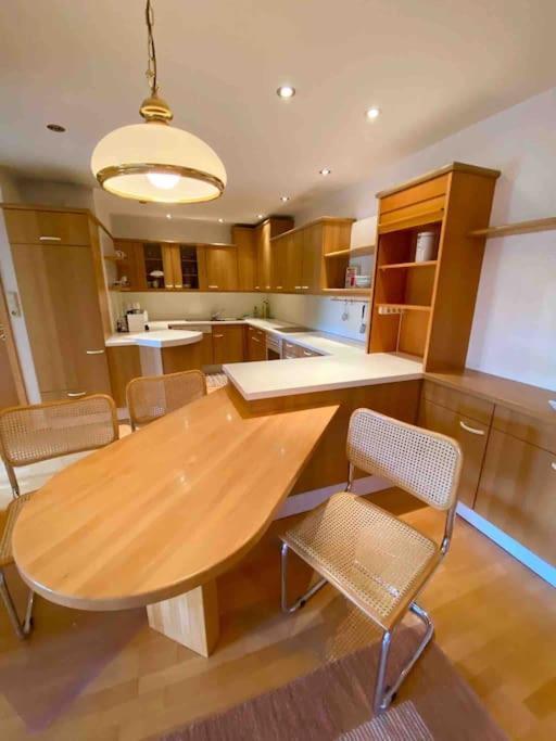 Zentrale Wohnung Gmunden Alte Baeckerei エクステリア 写真